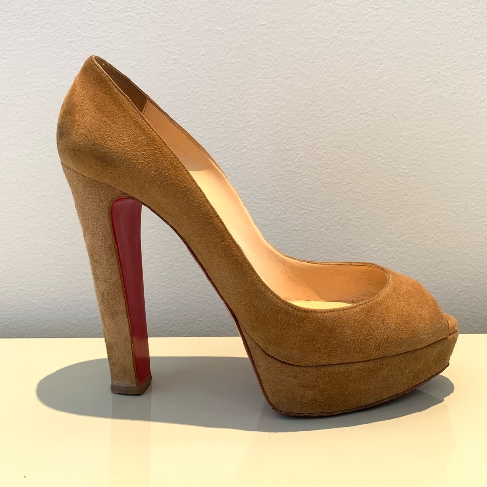 Christian Louboutin Lady suede Peeptoe Platform